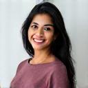 Gambar potret Cik Priya Kumar.